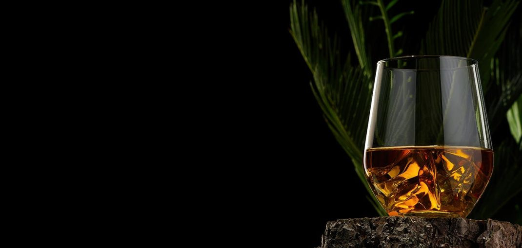 How to Build the Perfect Home Bar